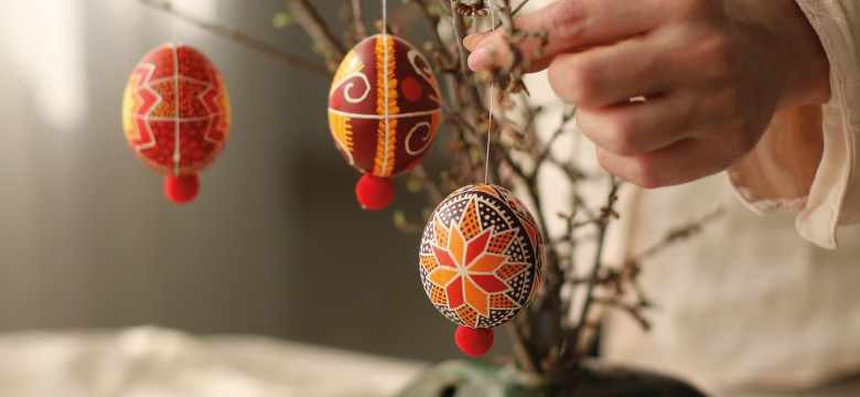 Easter egg painting master class